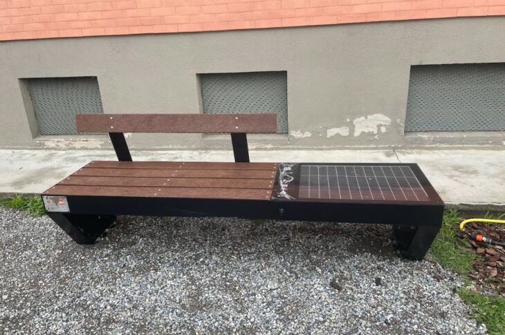 smart bench